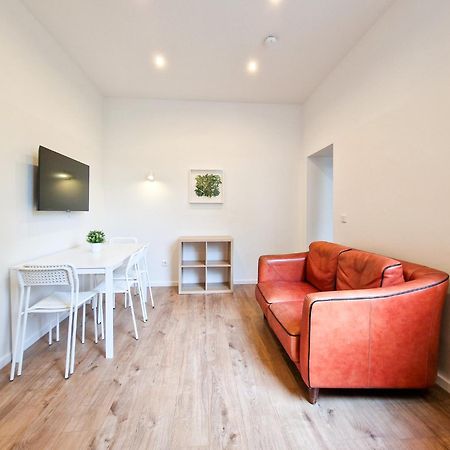 Raj Living - 1 Or 3 Room Apartments - 20 Min Messe Dus And Old Town Dus دوسلدورف المظهر الخارجي الصورة