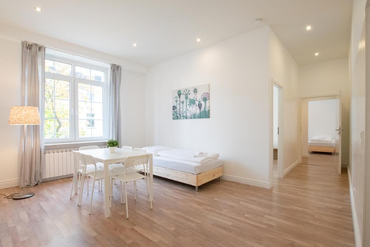 Raj Living - 1 Or 3 Room Apartments - 20 Min Messe Dus And Old Town Dus دوسلدورف المظهر الخارجي الصورة