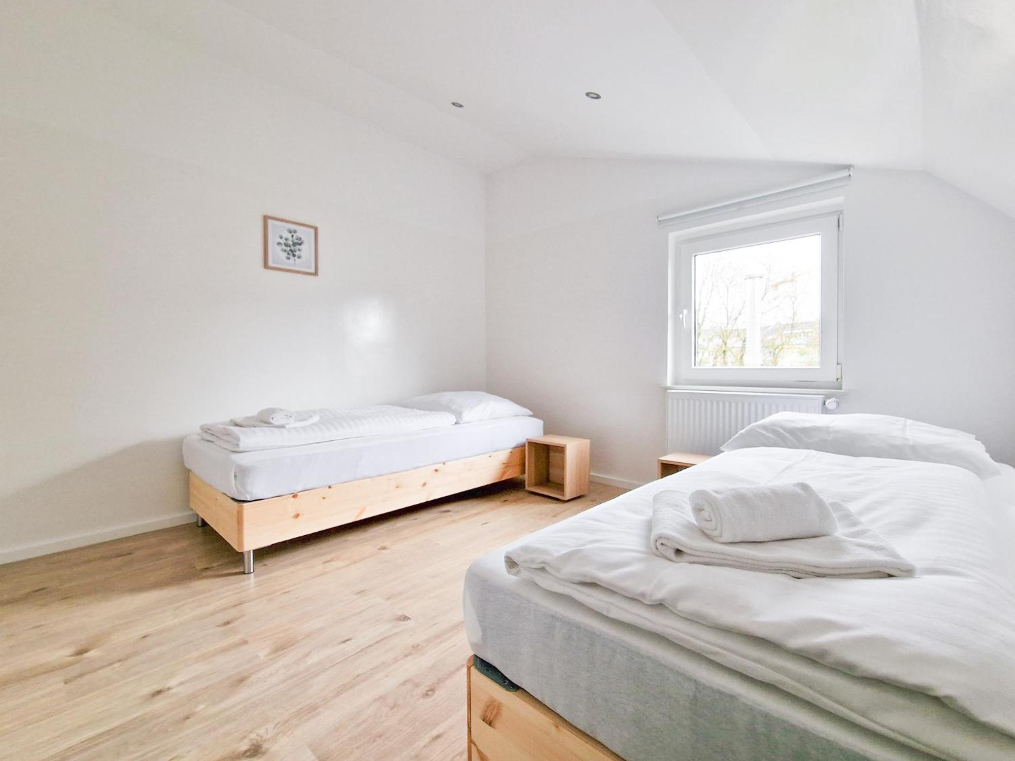 Raj Living - 1 Or 3 Room Apartments - 20 Min Messe Dus And Old Town Dus دوسلدورف المظهر الخارجي الصورة
