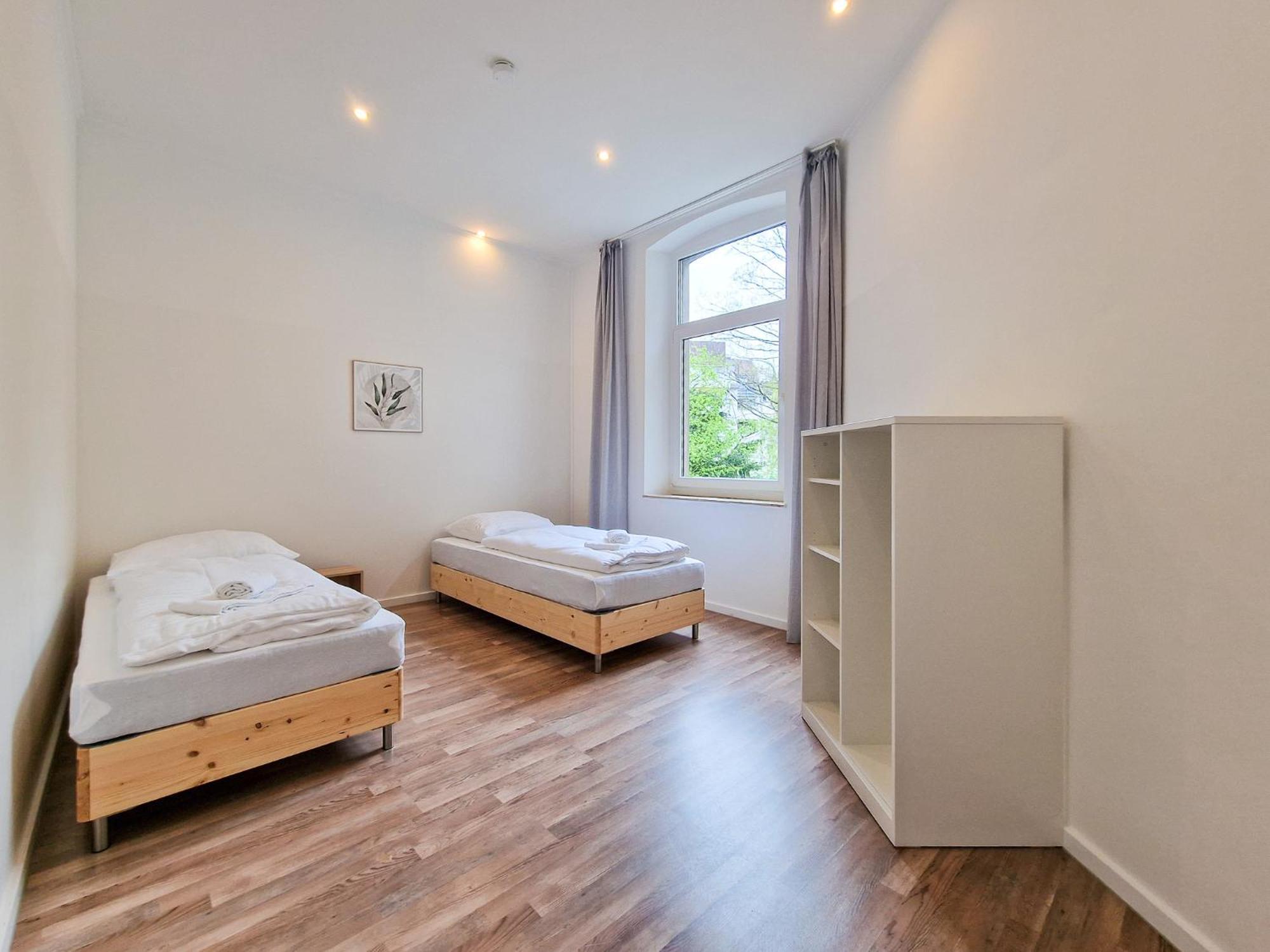 Raj Living - 1 Or 3 Room Apartments - 20 Min Messe Dus And Old Town Dus دوسلدورف المظهر الخارجي الصورة